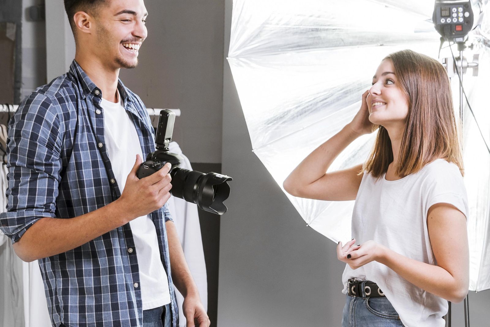 Séance FrenchCasting : le photographe et son équipement studio professionnel